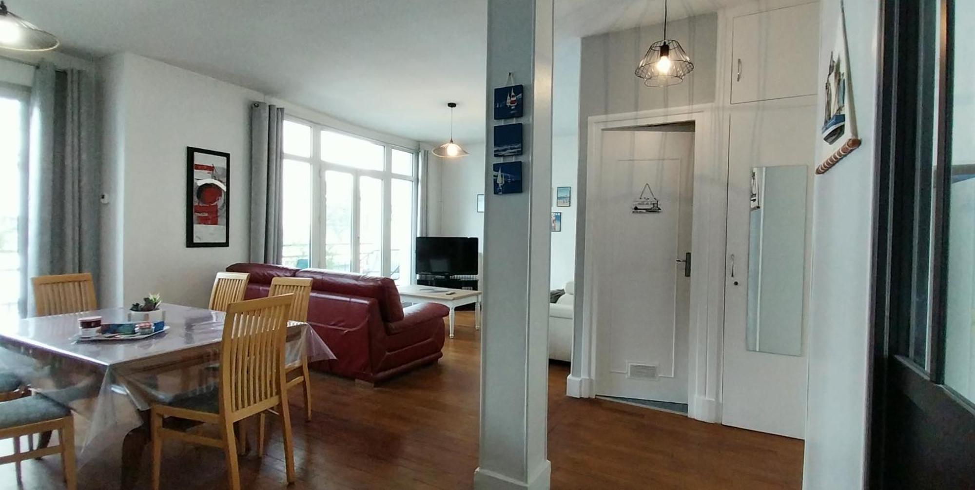 Maison De Ville Plein Centre, 3 Etoiles, A 200M De La Plage, Parking Prive, Wifi رويا المظهر الخارجي الصورة